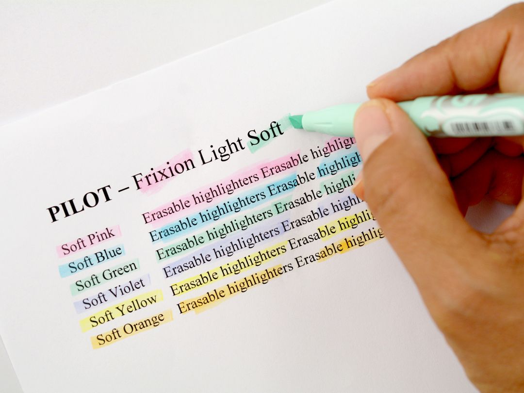 Pilot - FriXion Light Soft - Stylo surligneur - Vert pastel doux - Pointe moyenne
