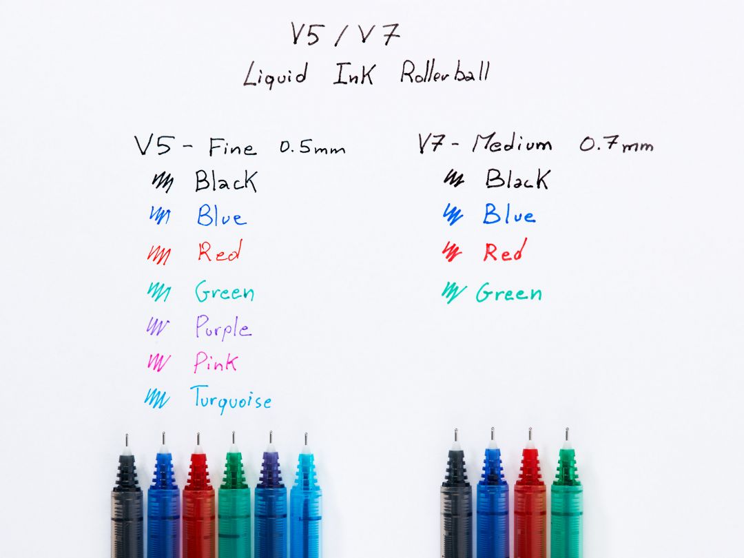 Piloot Hi -Tecpoint V7 - Liquid Ink Rollerball Pen - Black - Medium Tip